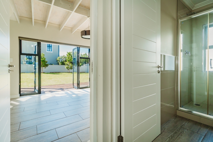 3 Bedroom Property for Sale in Kraaibosch Country Estate Western Cape